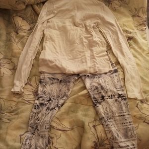 Neck line jacket shirt with leggings